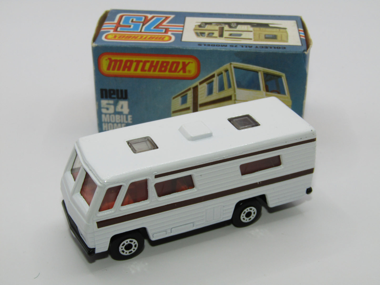 Matchbox Superfast 54D Mobile Home White BROWN SIDE STRIPE