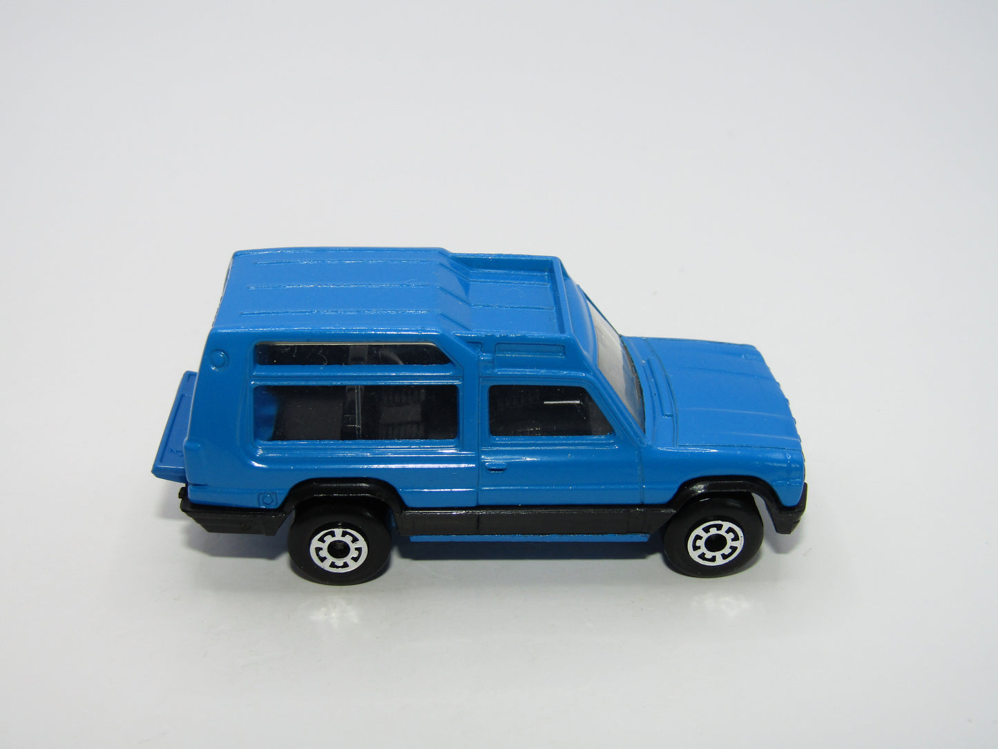 Matchbox Superfast 37E Matra Rancho Blue 5 Arch Narrow Wheels Blue Base