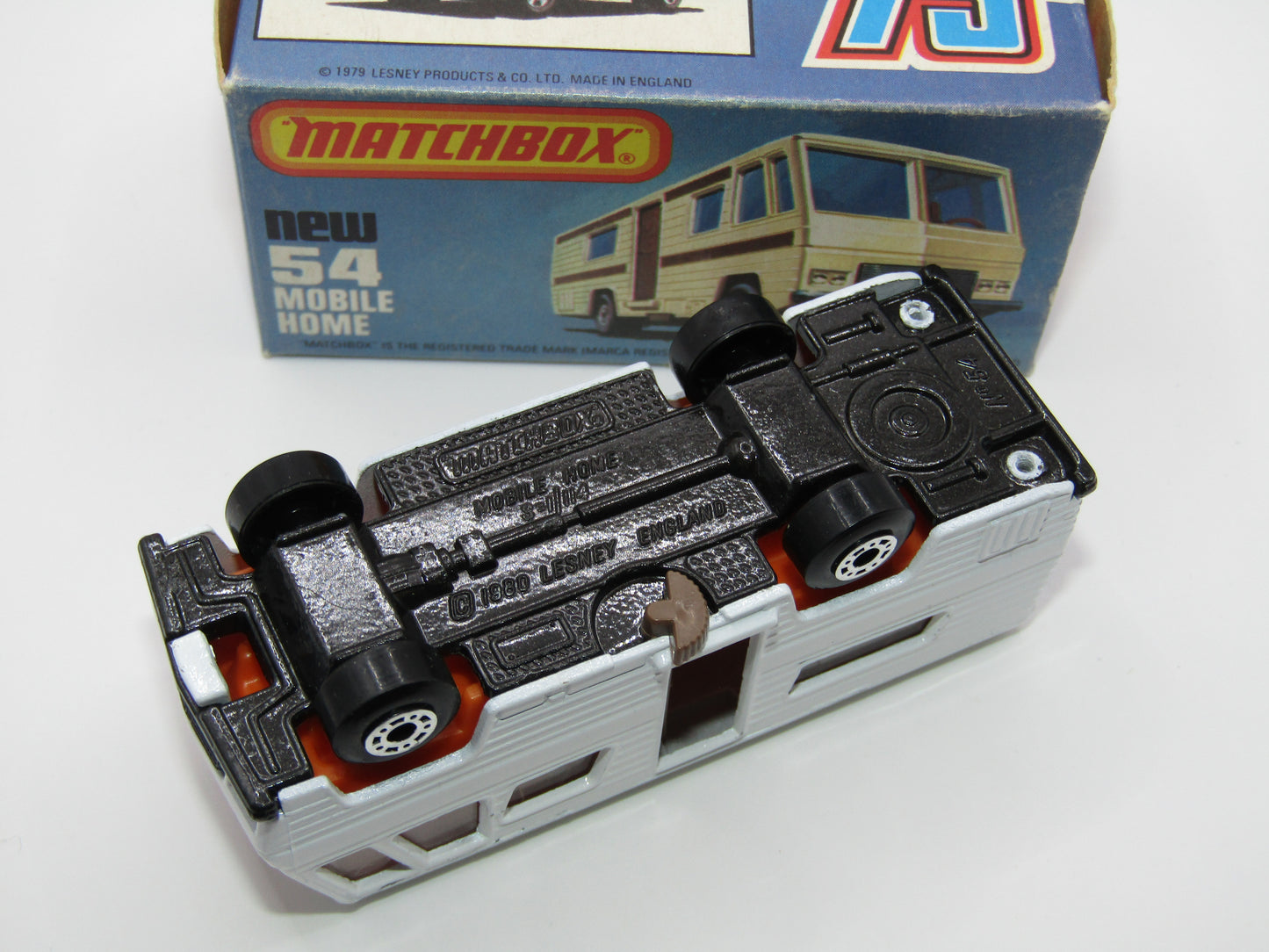 Matchbox Superfast 54D Mobile Home Metallic GREY-BROWN Base