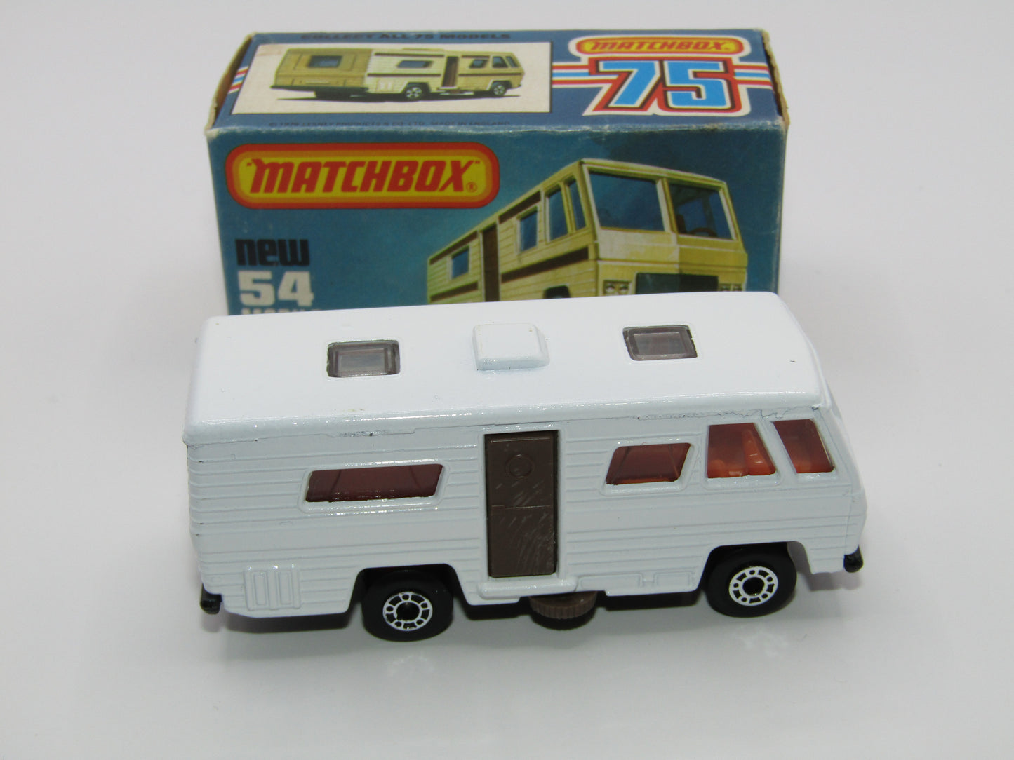 Matchbox Superfast 54D Mobile Home Gloss Black Base