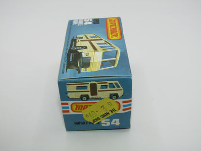 Matchbox Superfast 54D Mobile Home Clear Windows FLAT BLACK Base