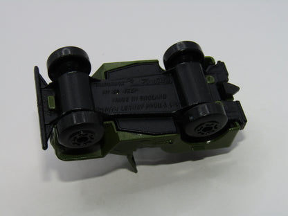 Matchbox Superfast 38C Armoured Jeep & Gun 38 Jeep Base 21 star 11 label