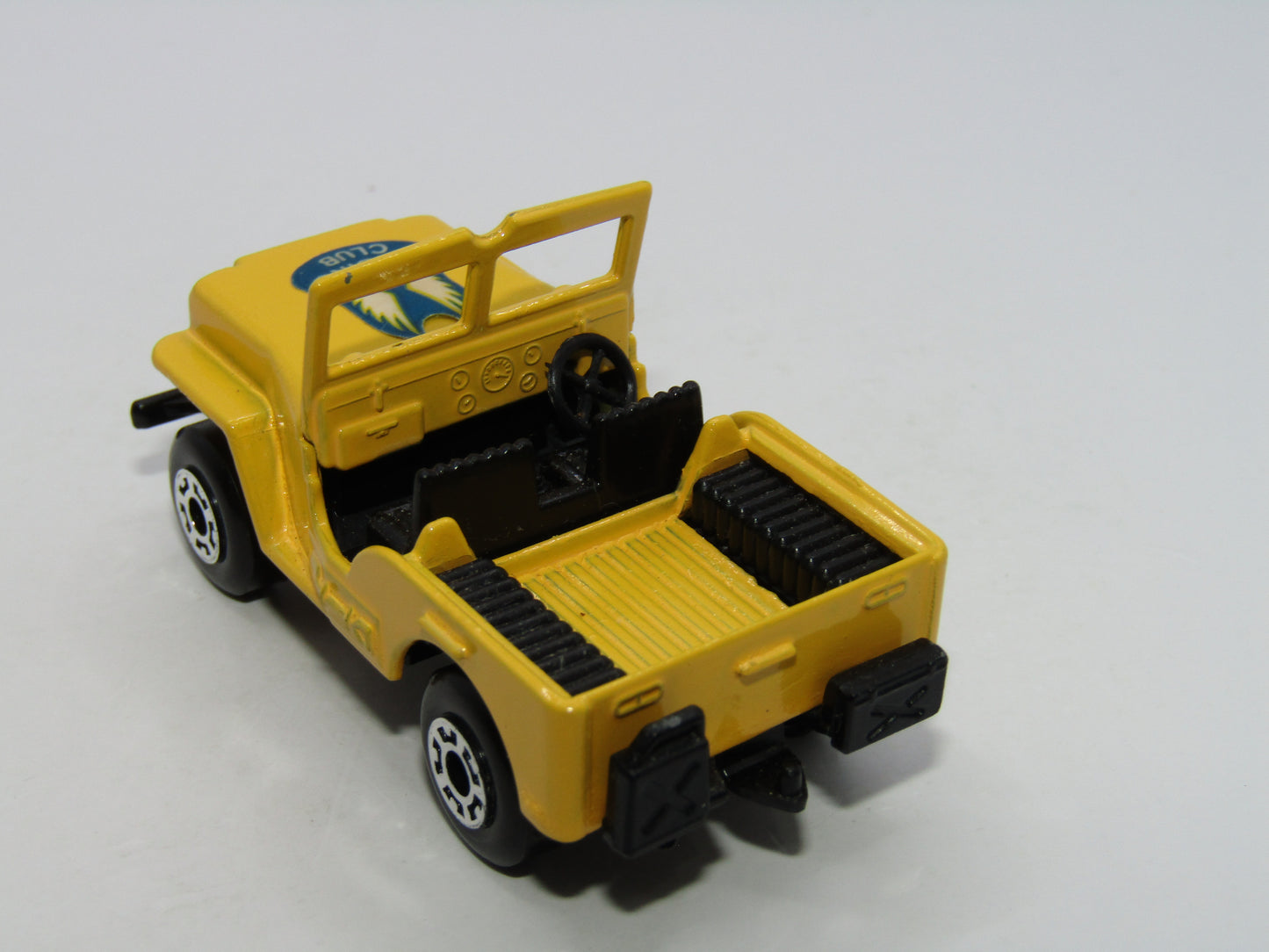 Matchbox Superfast 38C Jeep Yellow, no 38 Jeep Base Gliding Club