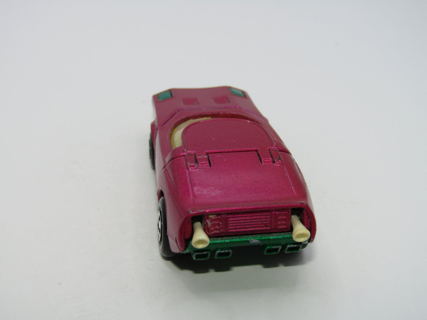 Matchbox Superfast 39A Clipper Purple CLEAR Windows White Engine Pipes