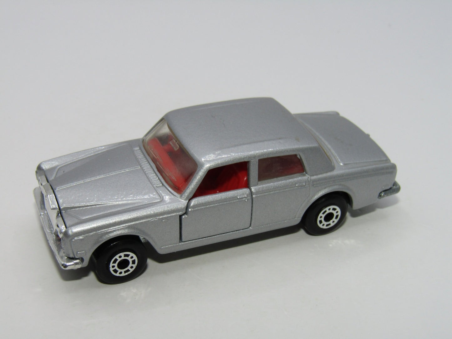 Matchbox Superfast 39B Rolls Royce SS Silver Red Interior Unpainted Base