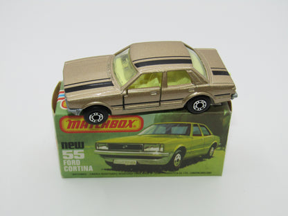 Matchbox Superfast 55D Ford Cortina Tan YELLOW Interior