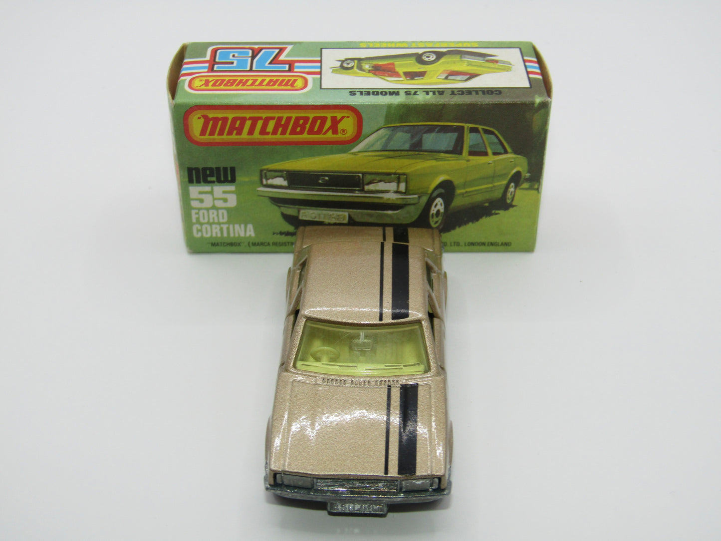 Matchbox Superfast 55D Ford Cortina Tan YELLOW Interior