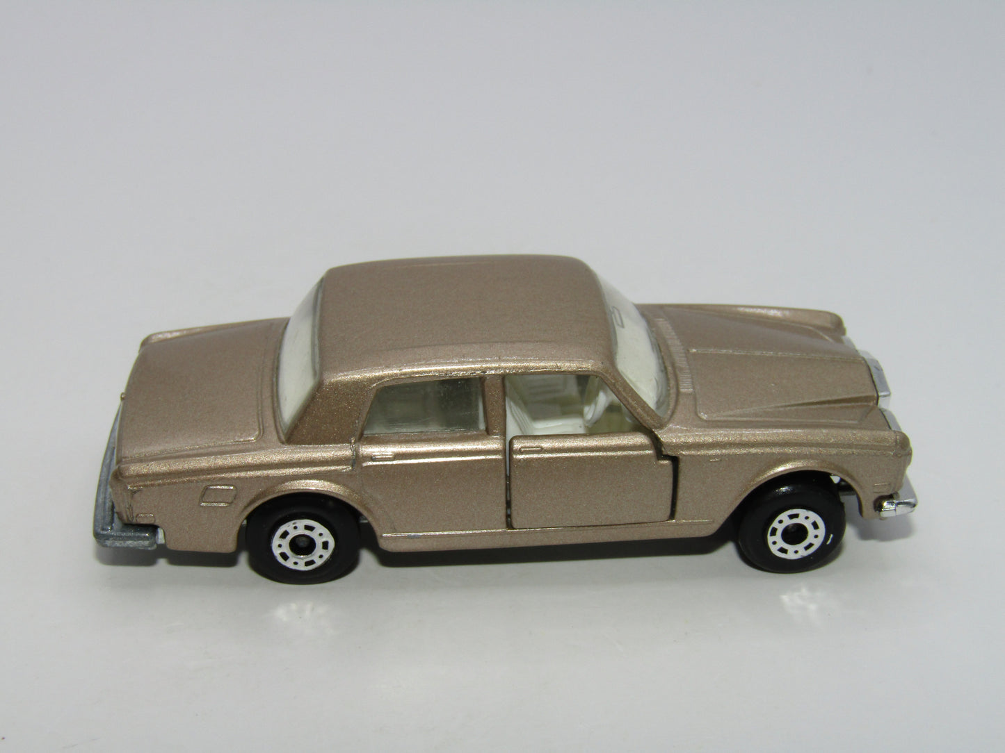 Matchbox Superfast 39B Rolls Royce SS LIGHT Metallic Gold Unpainted Base