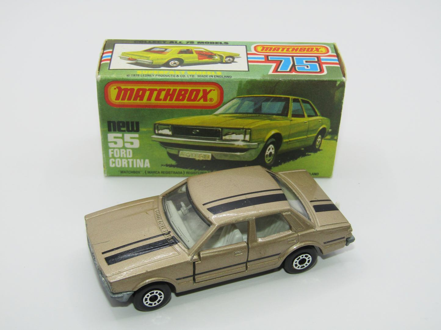 Matchbox Superfast 55D Ford Cortina Tan SMOKE Windows