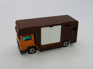 Matchbox Superfast 40B Horse Box Orange Cab, White Door Gloss Black Base