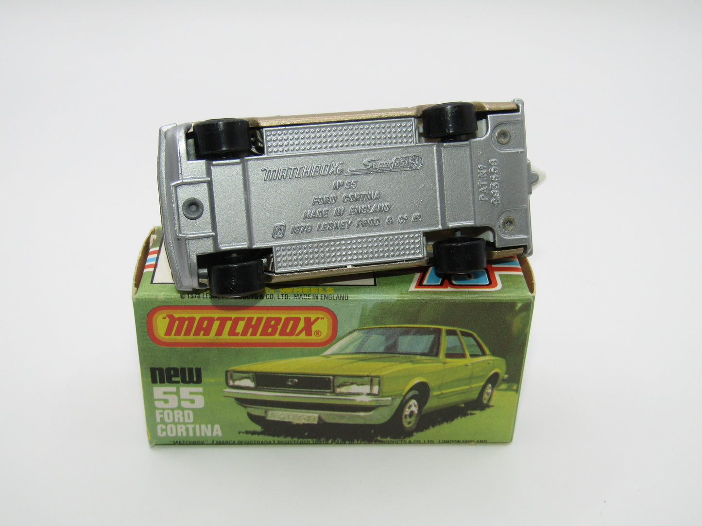Matchbox Superfast 55D Ford Cortina Tan SILVER Base