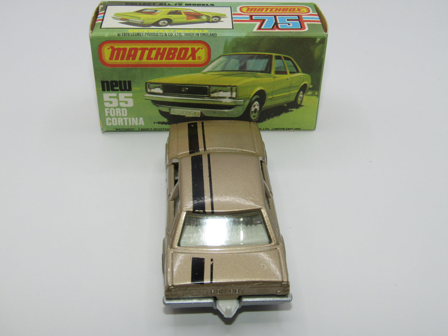 Matchbox Superfast 55D Ford Cortina Tan SILVER Base