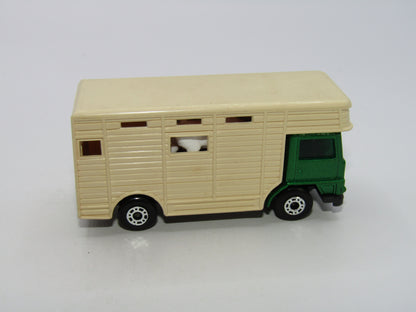 Matchbox Superfast 40B Horse Box Metallic Green GREY Base