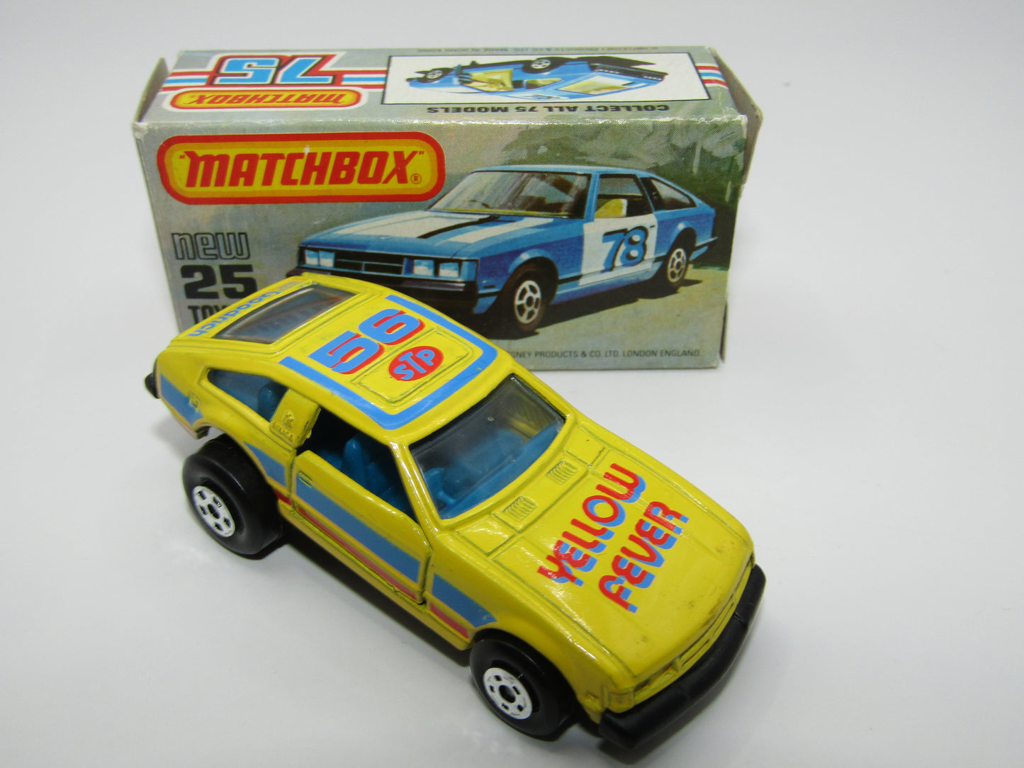 Matchbox Superfast No 25D Toyota Celica GT Yellow Fever USA Picture Box