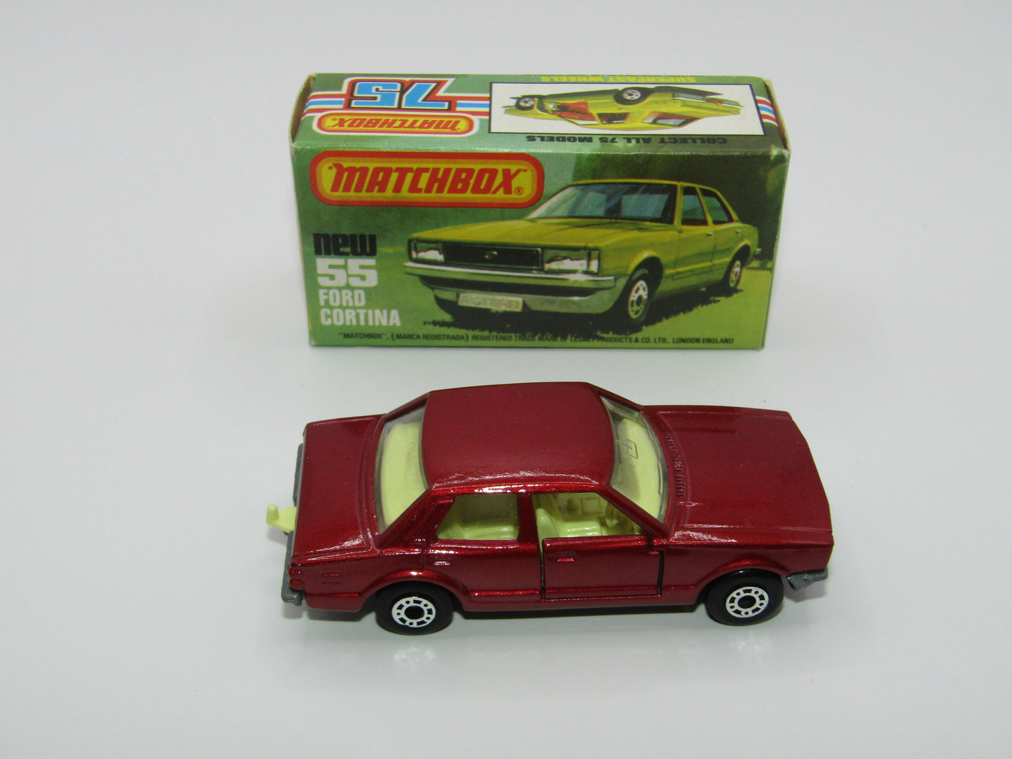 Matchbox Superfast 55D Ford Cortina DARK Red Yellow Interior