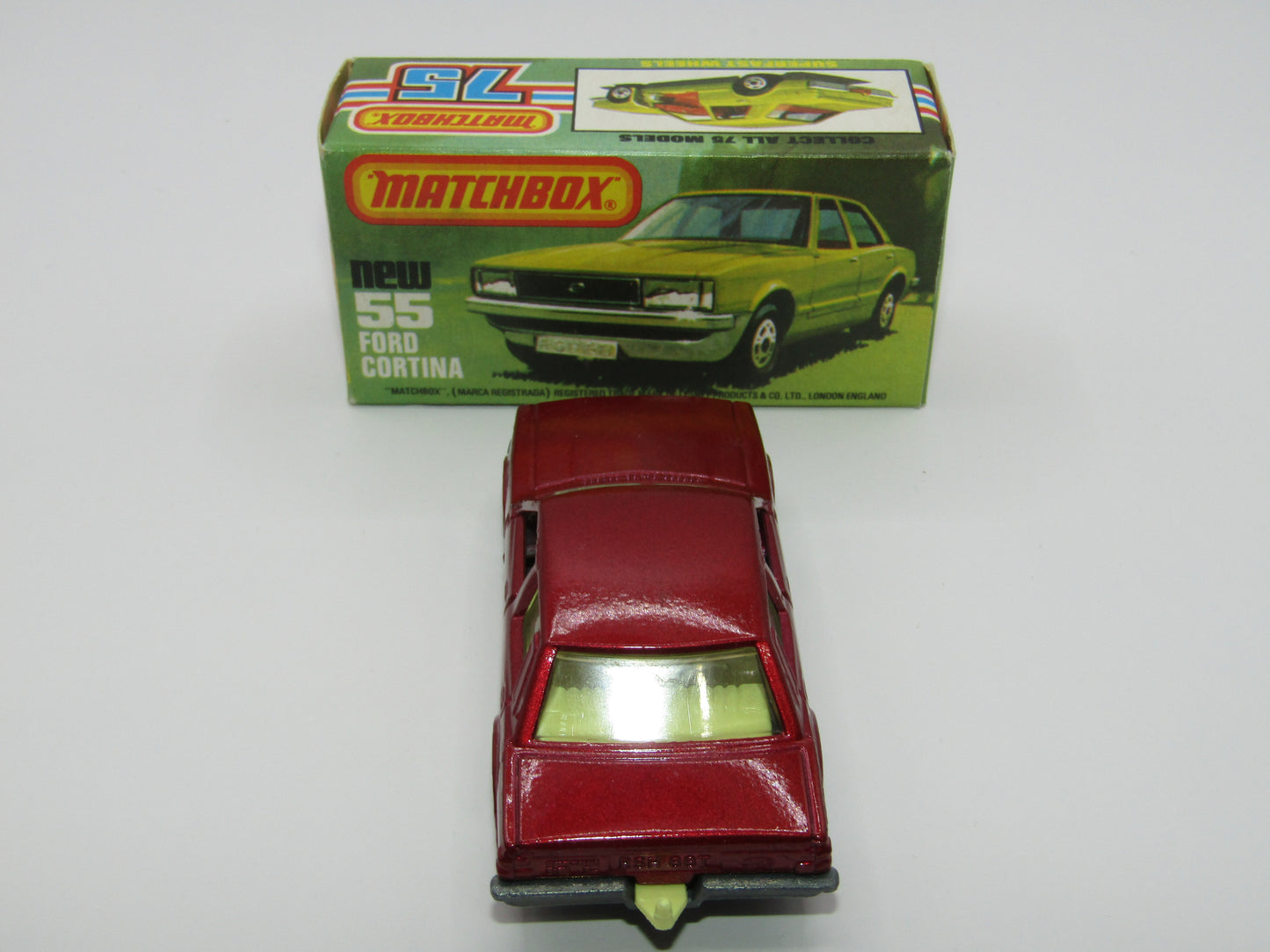Matchbox Superfast 55D Ford Cortina DARK Red Yellow Interior