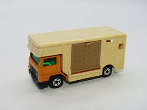 Matchbox Superfast 40B Horse Box Orange Light Brown Door Matt Black base