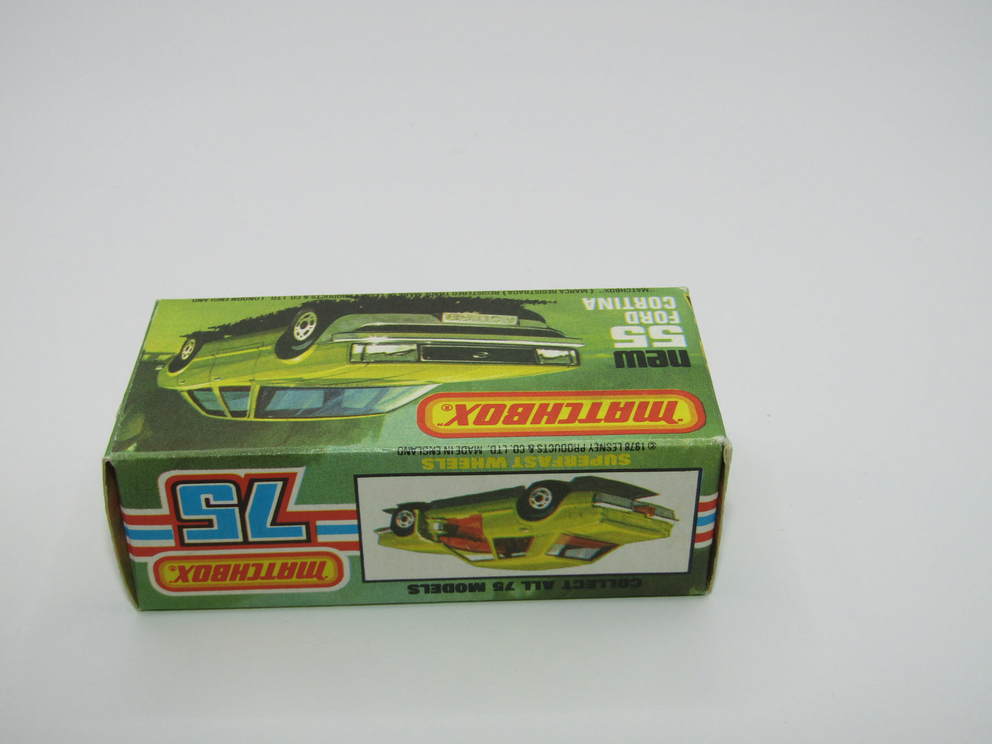 Matchbox Superfast 55D Ford Cortina DARK Red Yellow Interior