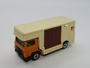 Matchbox Superfast 40B Horse Box Orange Dark Brown Door Satin Black base