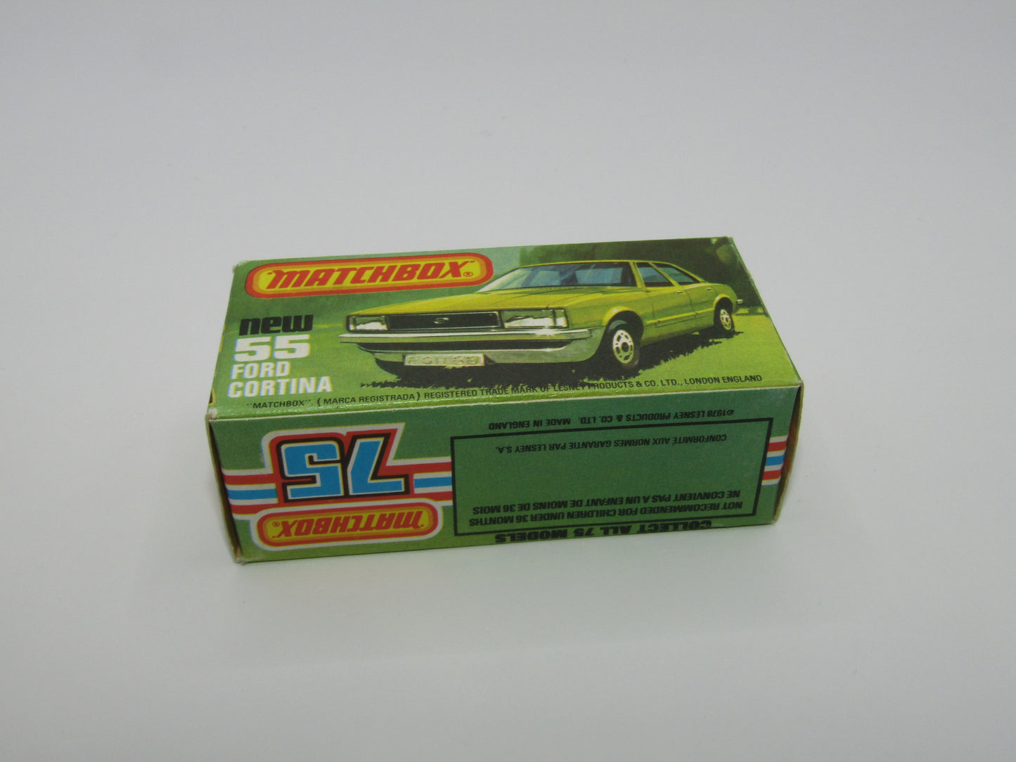 Matchbox Superfast 55D Ford Cortina DARK Red Yellow Interior