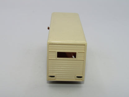 Matchbox Superfast 40B Horse Box Orange Dark Brown Door Satin Black base