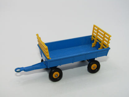 Matchbox Superfast 40A Hay Trailer Blue & Yellow