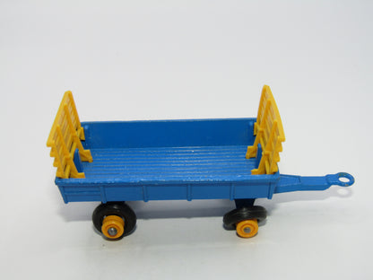 Matchbox Superfast 40A Hay Trailer Blue & Yellow