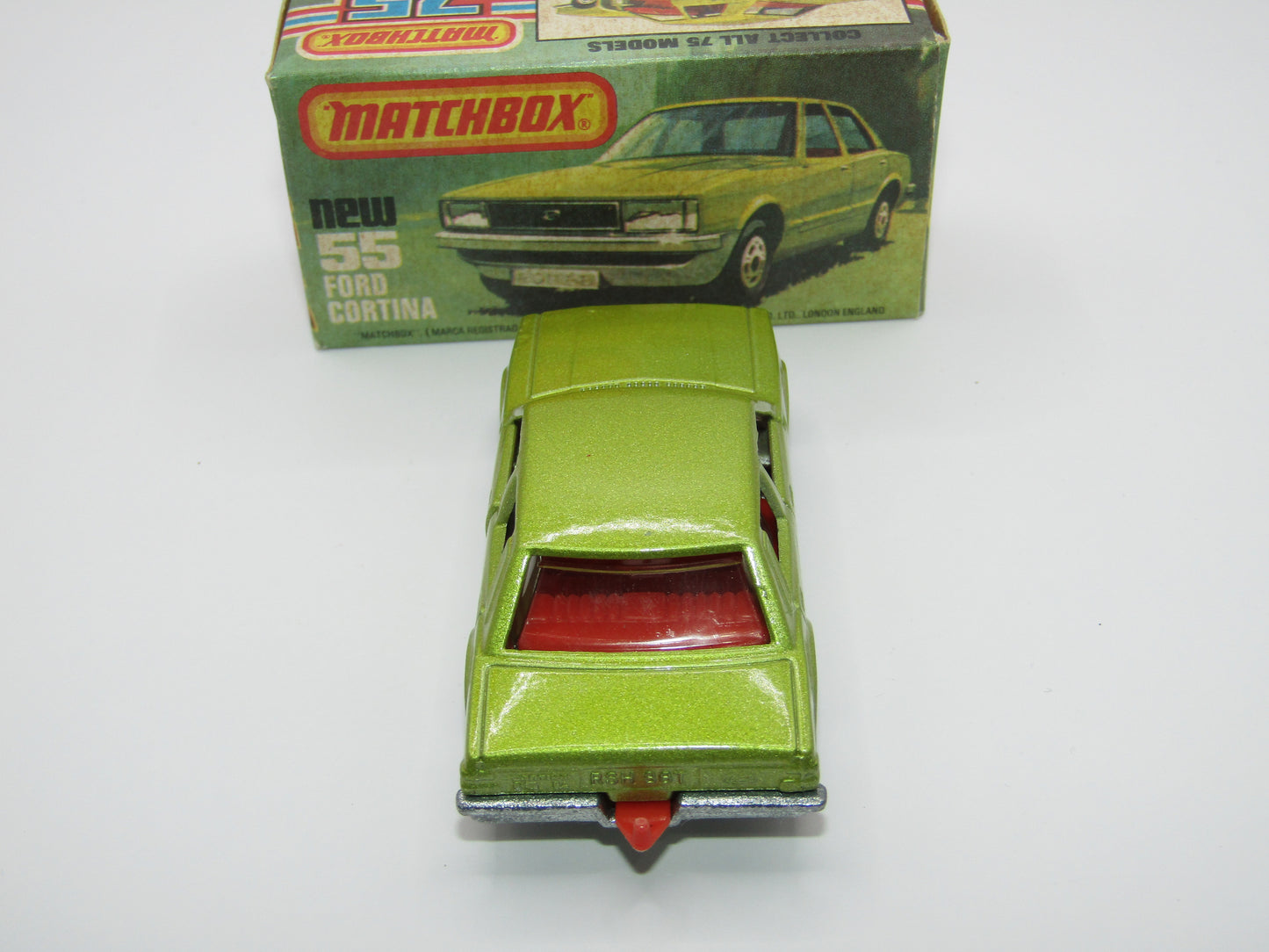 Matchbox Superfast 55D Ford Cortina Metallic Green Red Interior