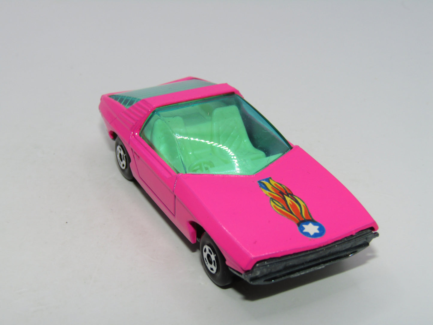 Matchbox Superfast 40A Vauxhall Guildsman Bright Hot Pink Blue Star Label
