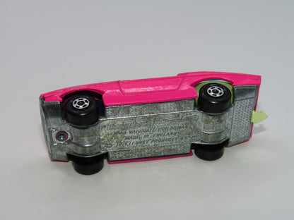 Matchbox Superfast 40A Vauxhall Guildsman Hot Pink Black Star Label