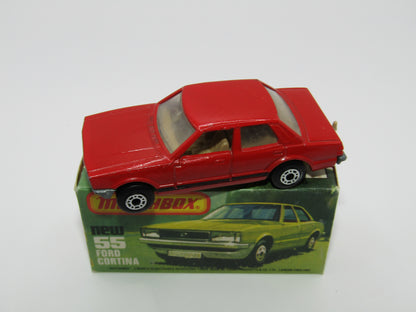 Matchbox Superfast 55D Ford Cortina Red DARK TAN Interior Black Stripe