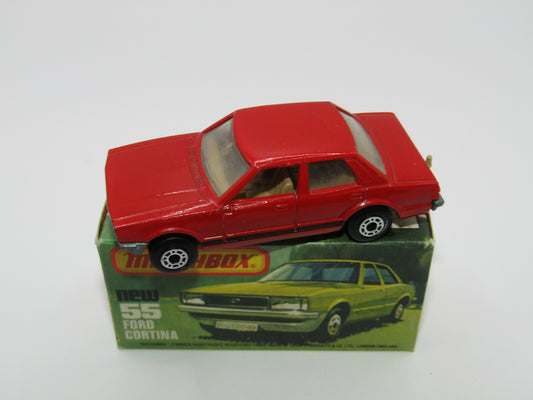 Matchbox Superfast 55D Ford Cortina Red DARK TAN Interior Black Stripe