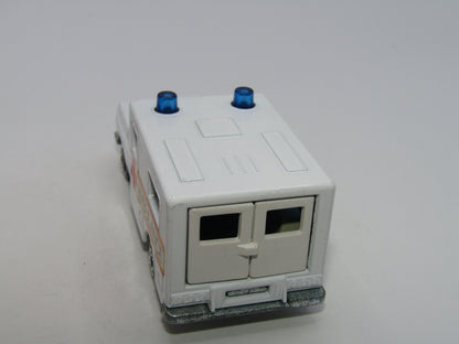 Matchbox Superfast 41C Ambulance Red Cross Labels Grey Interior