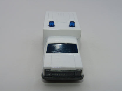 Matchbox Superfast 41C Ambulance Blue & Yellow Labels Grey Interior