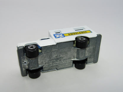 Matchbox Superfast 41C Ambulance Blue & Yellow Labels Grey Interior