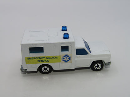 Matchbox Superfast 41C Ambulance Blue & Yellow Labels EMS Grey Interior