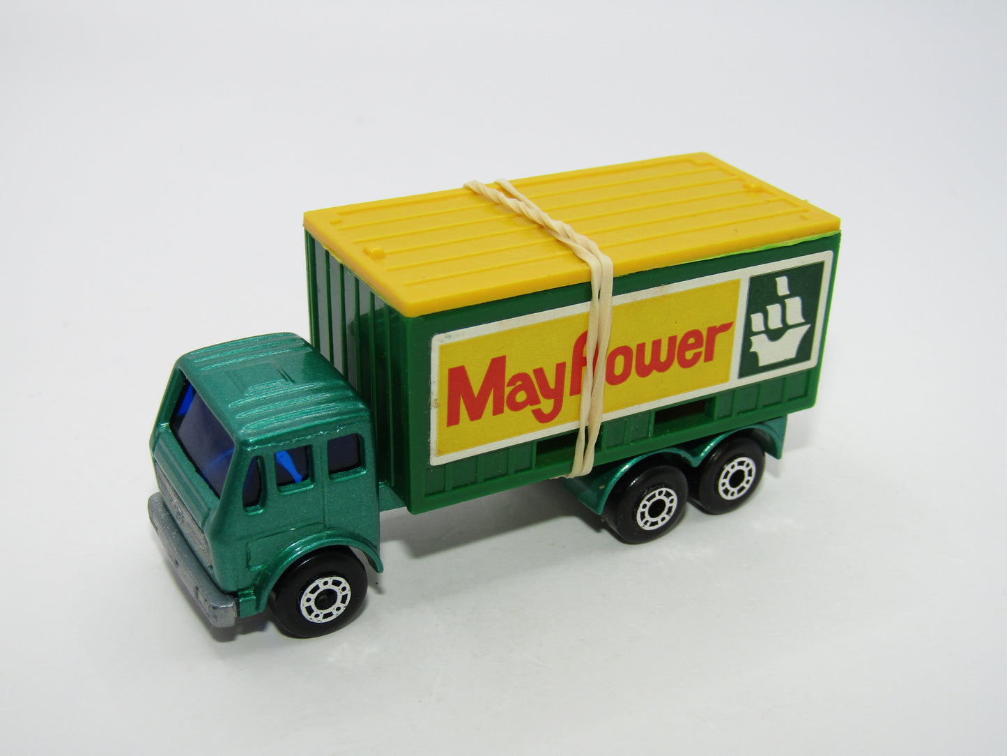 Matchbox Superfast 42C Mercedes Container Truck Met Green Yellow Roof