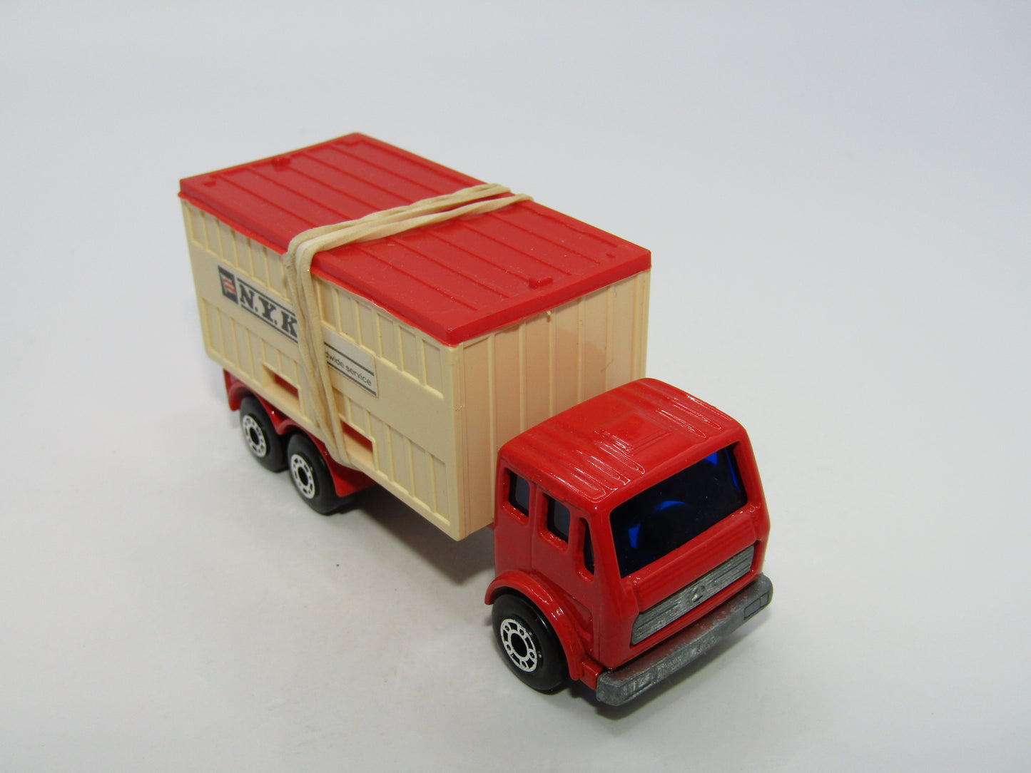 Matchbox Superfast 42C Mercedes Container Truck DULL ORANGE RED Beige NYK