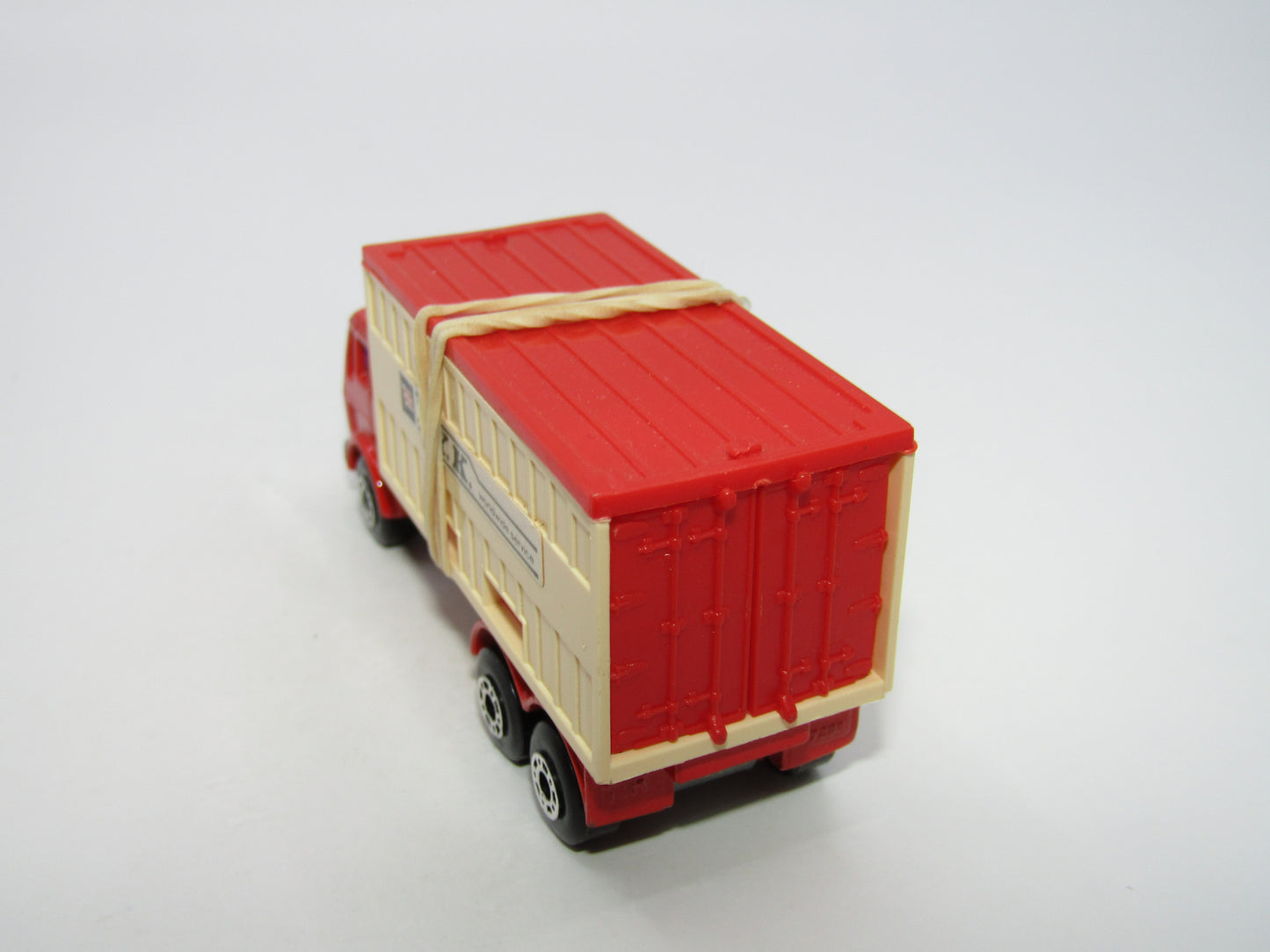 Matchbox Superfast 42C Mercedes Container Truck DULL ORANGE RED Beige NYK