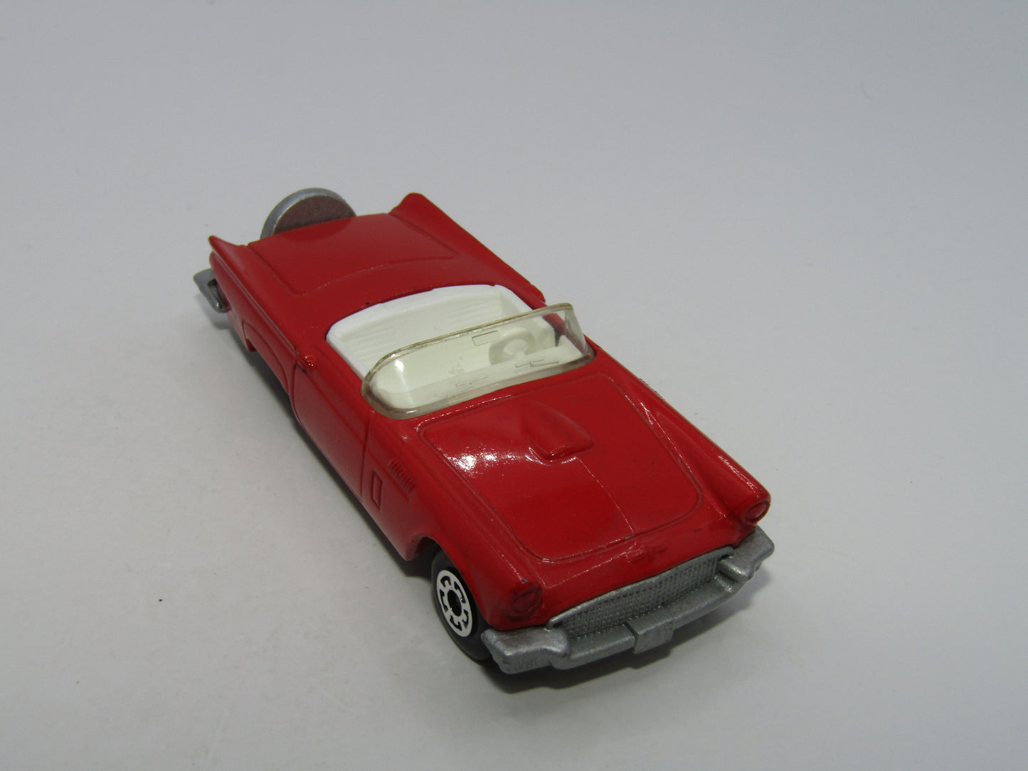 Matchbox Superfast 42D 1957 Ford Thunderbird LIGHT AMBER Windows Silver Base