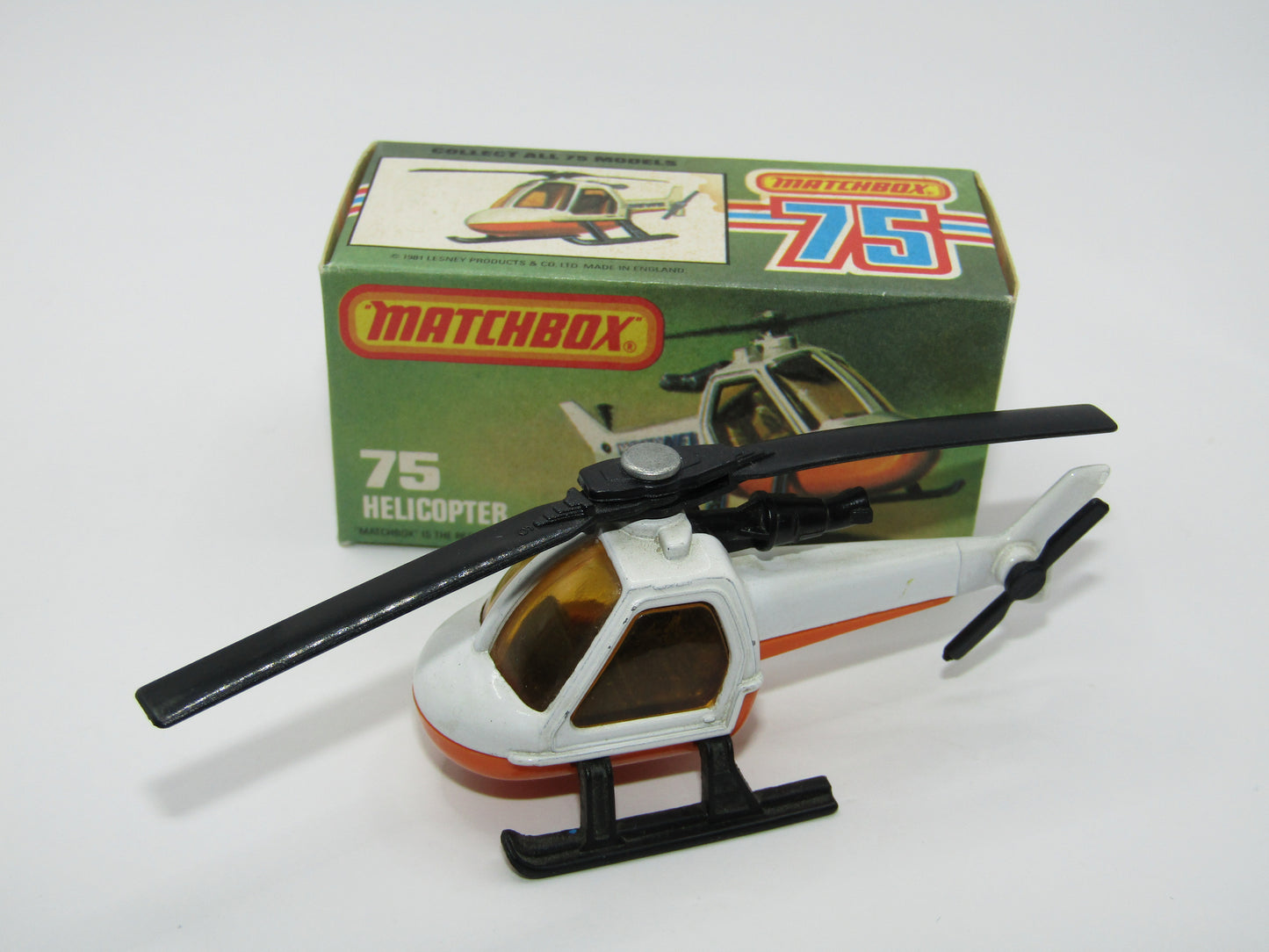 Matchbox Superfast 75D Helicopter "MBTV News" Tampo ONE SIDE ONLY, Amber Windows Black Legs