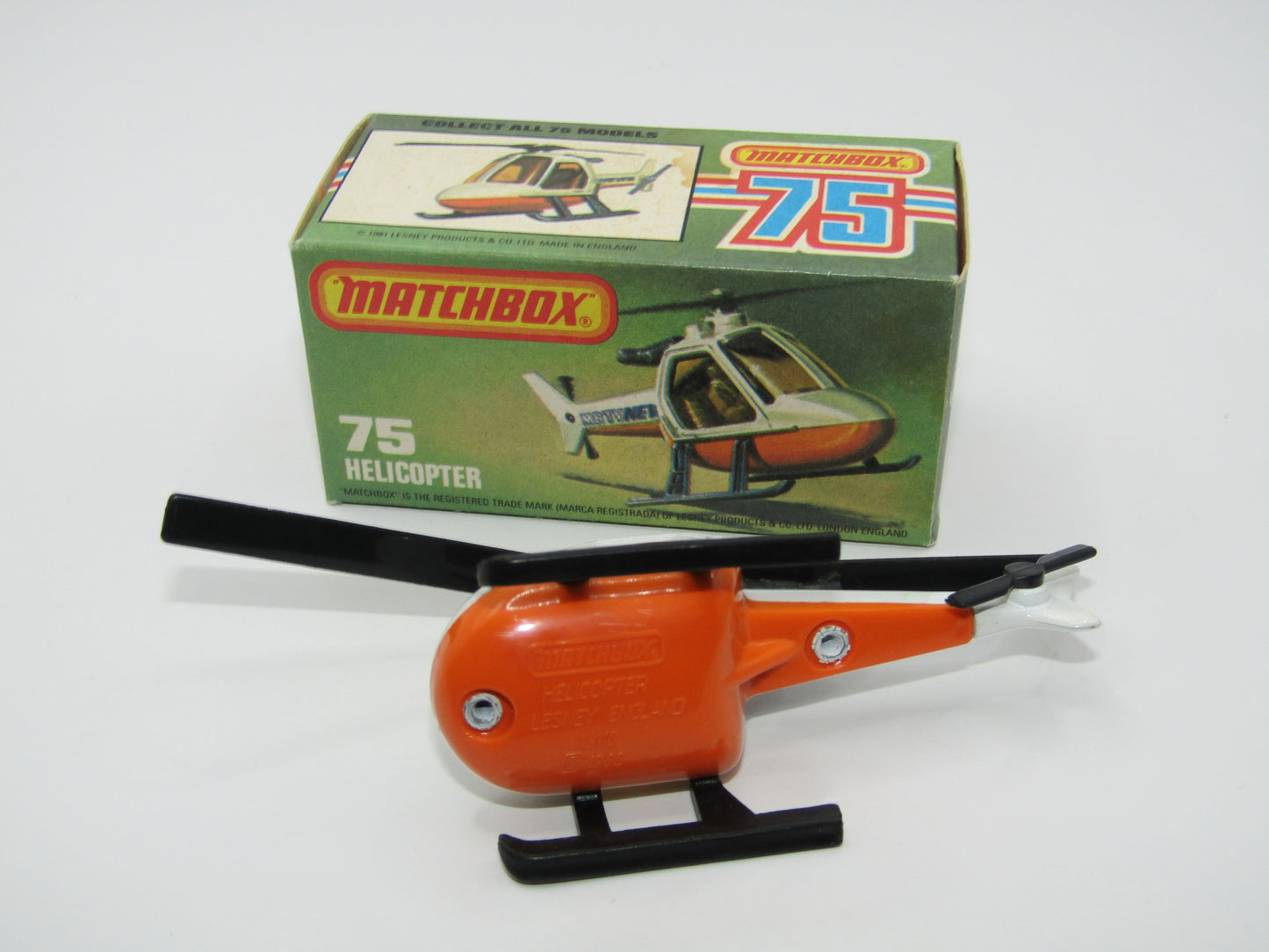 Matchbox Superfast 75D Helicopter "MBTV News" Tampo ONE SIDE ONLY, Amber Windows Black Legs