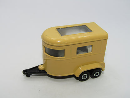 Matchbox Superfast 43A Pony Trailer Beige Charcoal Black Base Centre Cut Wheels