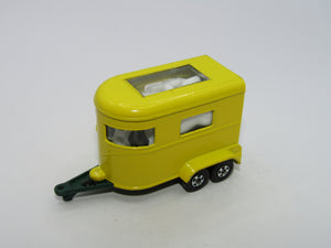 Matchbox Superfast 43A Pony Trailer Yellow Dark Green Base Solid Wheels
