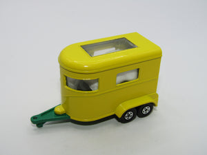 Matchbox Superfast 43A Pony Trailer Yellow LIGHT Green Base Hollow Wheels