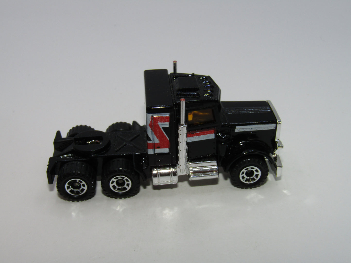 Matchbox Superfast 43D Peterbilt Conventional Truck Black Lesney England Base