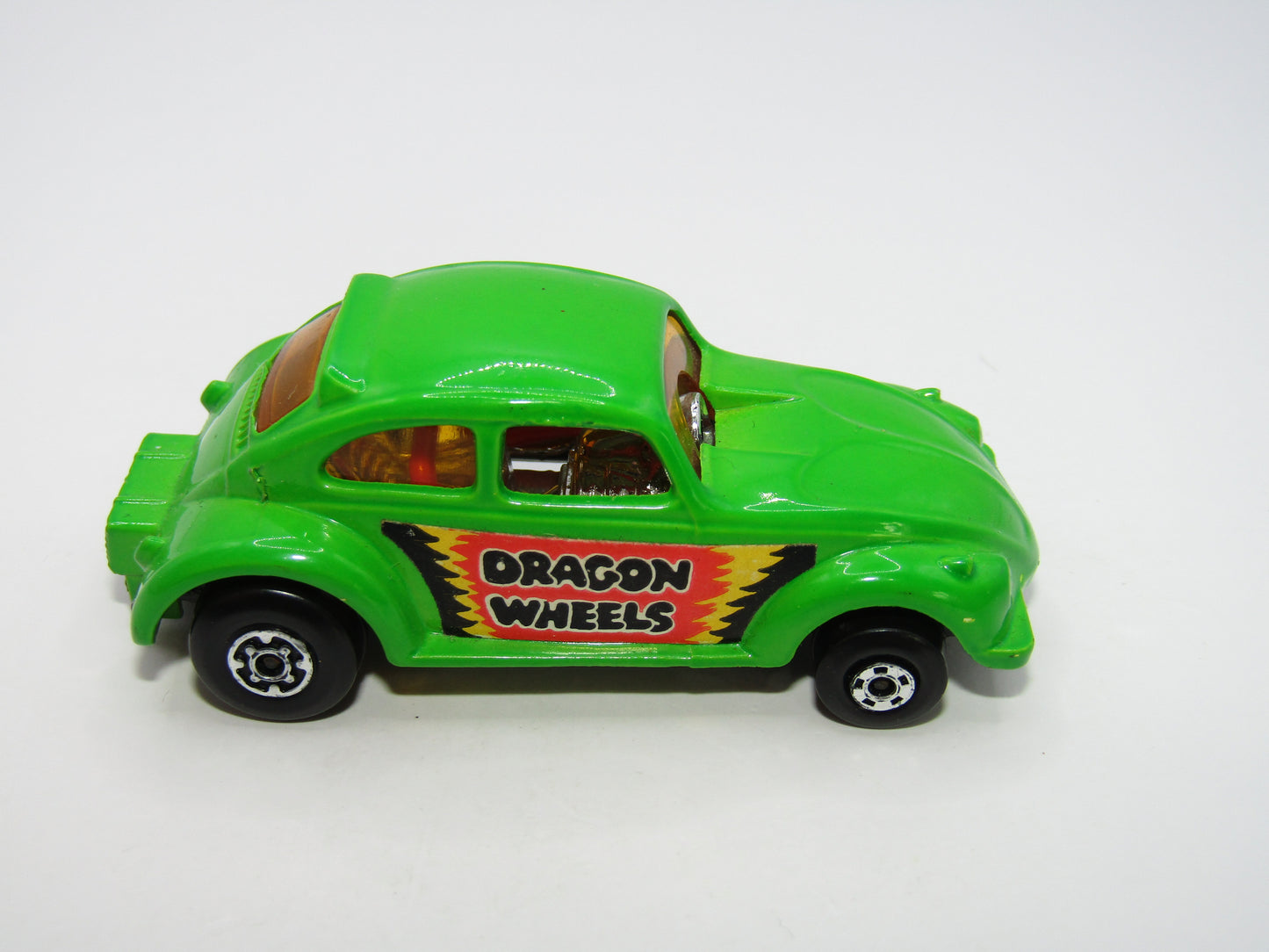 Matchbox Superfast 43B Dragon Wheels LIGHT LIME GREEN Gloss Black Base