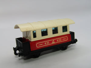Matchbox Superfast 44C Passenger Coach Red Light Green Windows