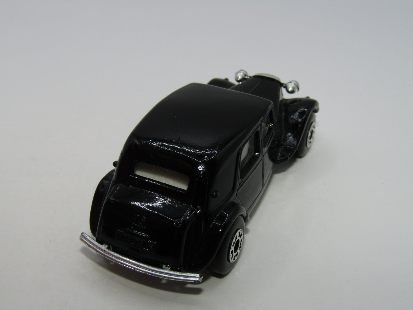 Matchbox Superfast 44E Ctiroen 15 CV WHITE Interior England Base