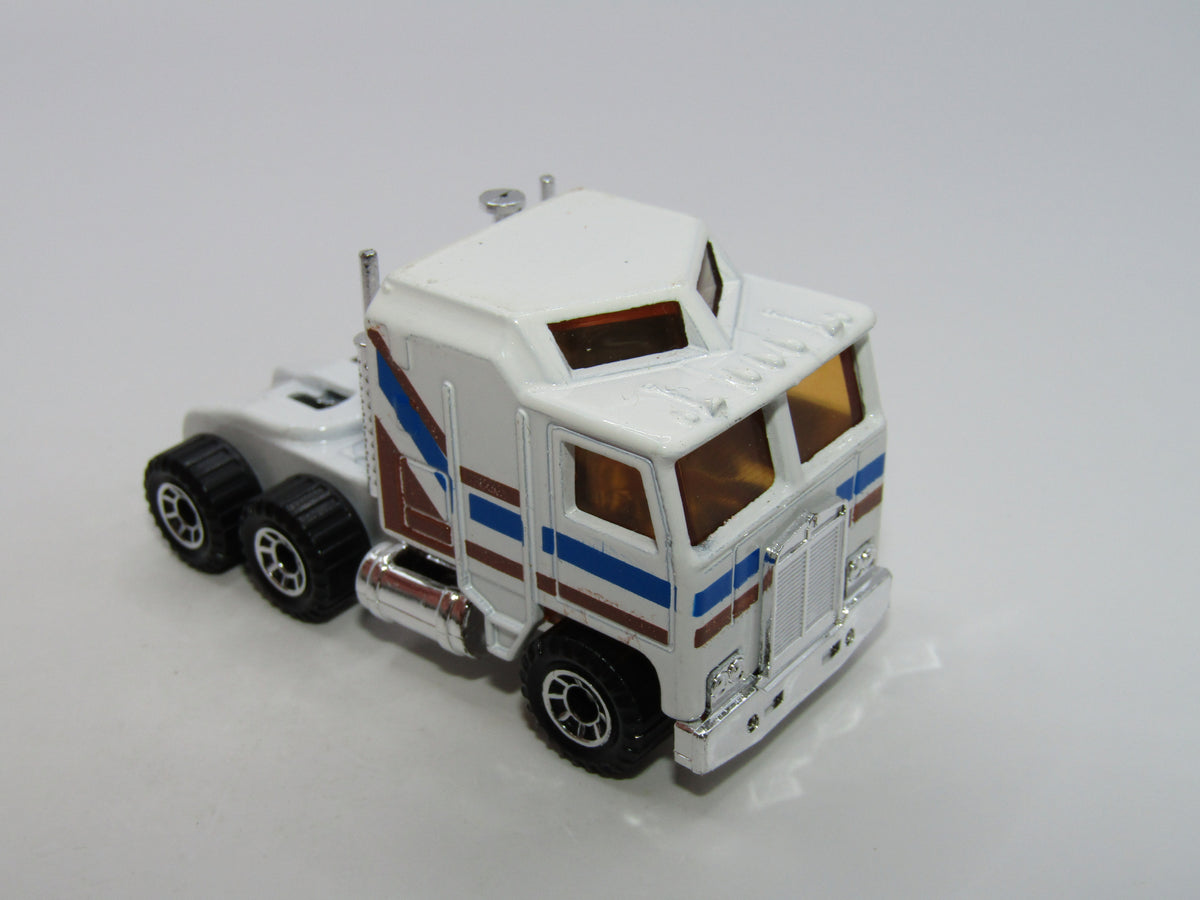 Matchbox Superfast 45C Kenworth Cabover Aerodyne Light Brown Tampo